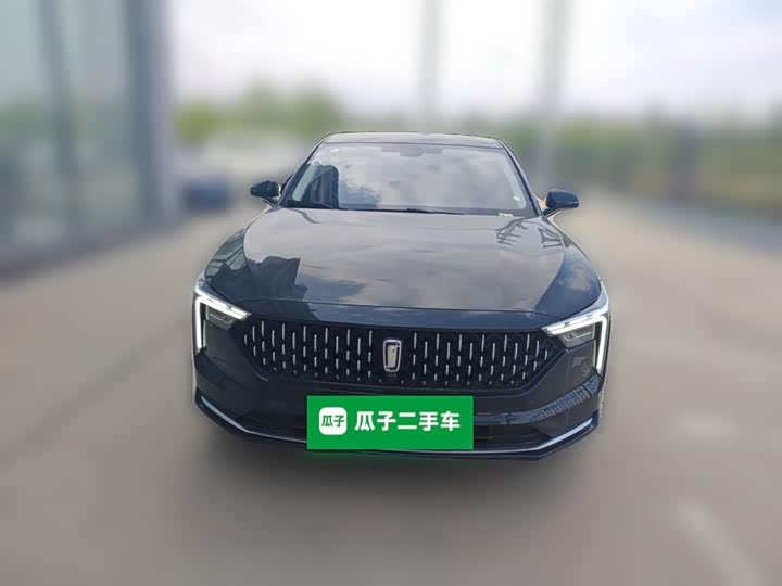 2025 Bestune B70