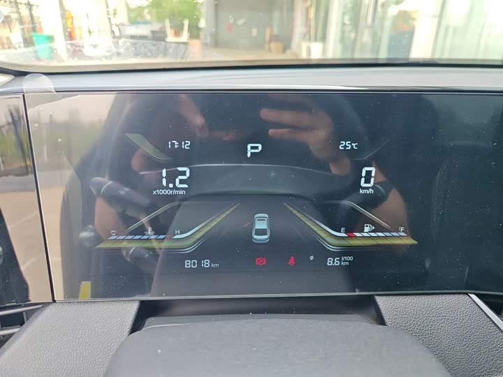 Bestune B70 2025 2025款 龙耀版 1.5T 质享型