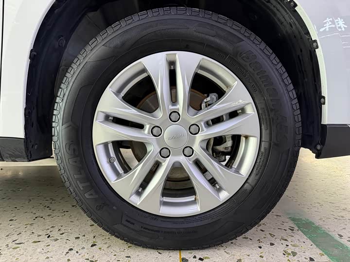 Zdjęcie 7 - Haval M6