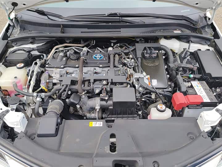 Фото 9 - Toyota Corolla