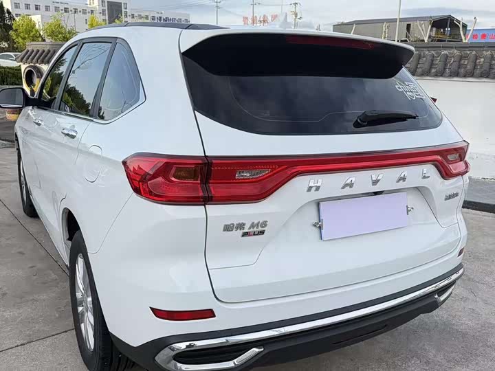 Photo 6 - Haval M6