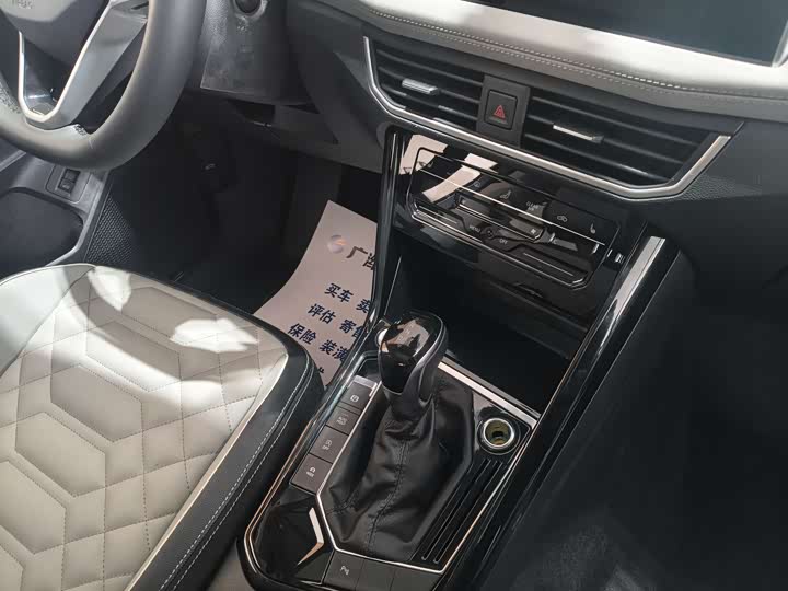 Volkswagen Tayron 2024 2024款 300TSI 两驱豪华Plus进阶版