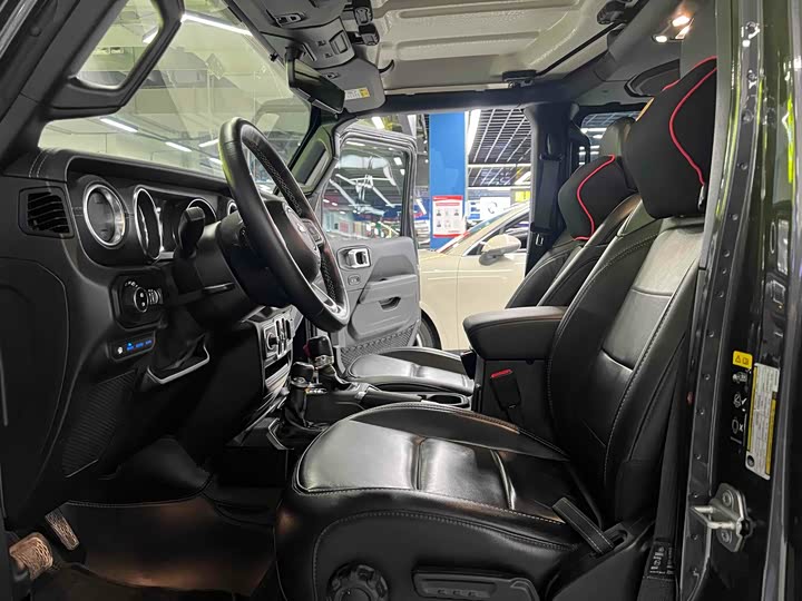 Jeep Wrangler Hybrid 2021 2021款 四门 2.0T 4xe 撒哈拉
