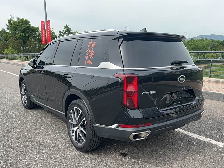 GAC Trumpchi GS8 2022 2022款 领航系列 2.0TGDI 两驱豪华智联版（七座）