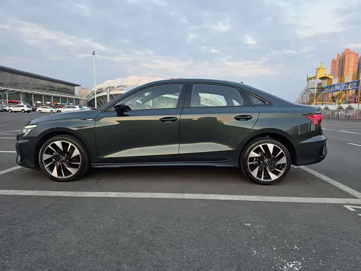 Zdjęcie 2 - Audi A3