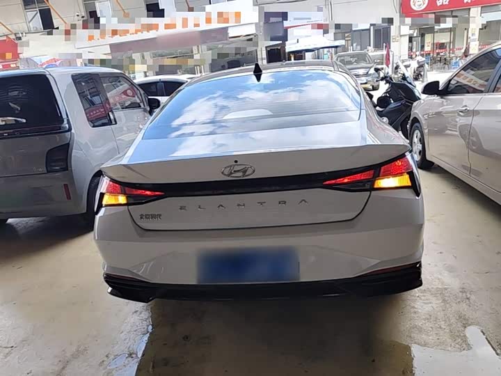 Фото 6 - Hyundai Elantra N line