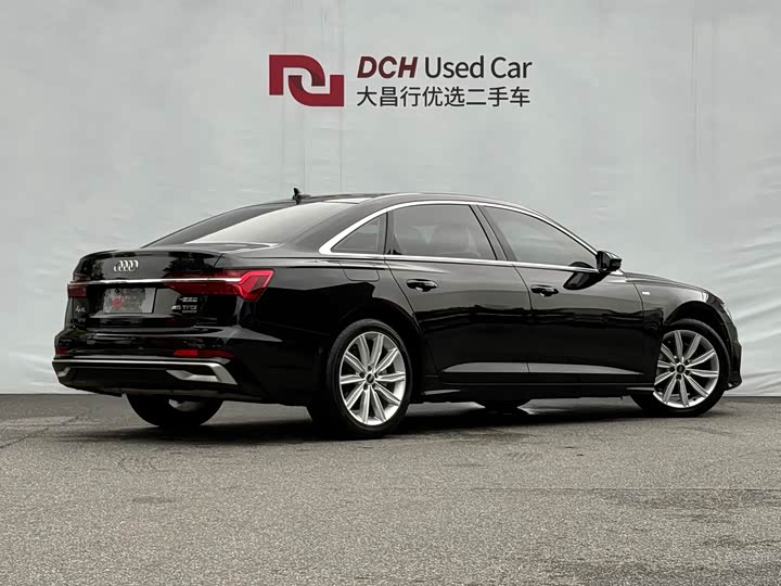 Фото 4 - Audi A6L