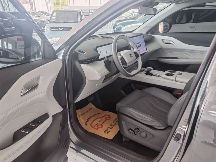 Changan UNI-Z Hybrid 2024 2024款 蓝鲸智电iDD 125km 超越型