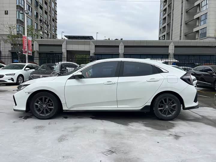 Zdjęcie 8 - Honda Civic