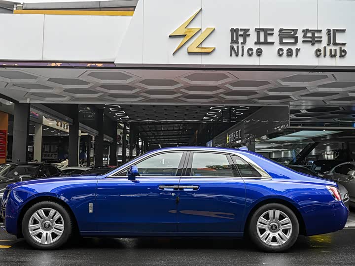 Фото 2 - Rolls-Royce Ghost