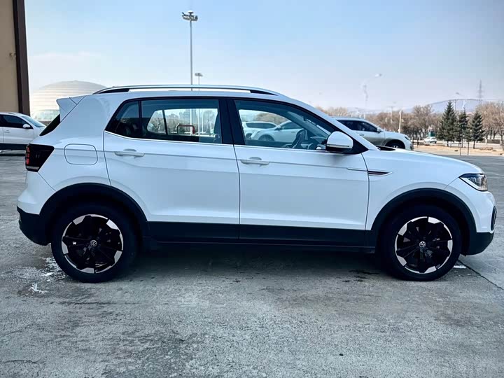 Volkswagen Tacqua 2021 2021款 200TSI DSG 悦智联版