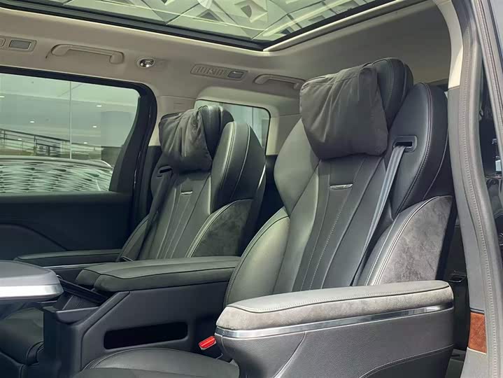 Hongqi HQ9 Hybrid 2024 2024款 2.0T 四驱豪华版
