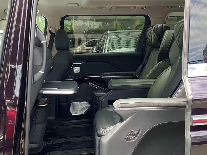 Hongqi HQ9 Hybrid 2024 2024款 2.0T 四驱豪华版