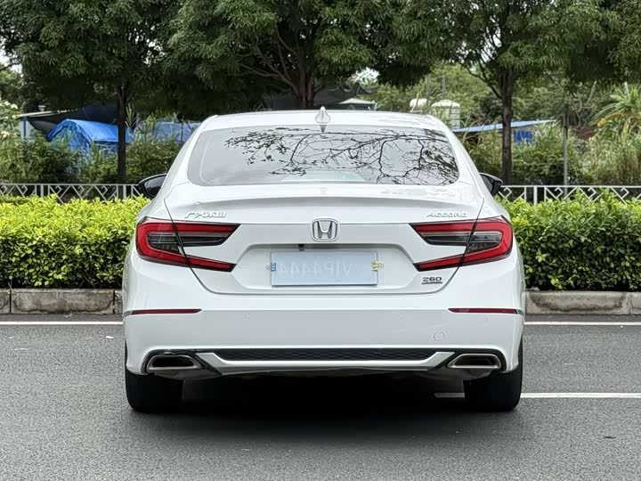 Zdjęcie 6 - Honda Accord