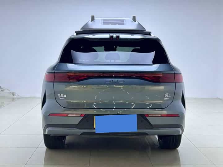 2025 BYD Tang L