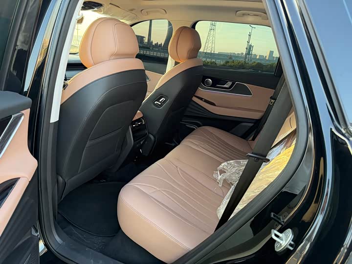 Chery Tiggo 8L 2024 2024款 2.0T 两驱豪华版 5座