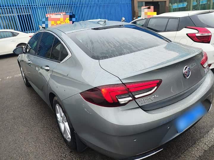 Zdjęcie 5 - Buick Regal