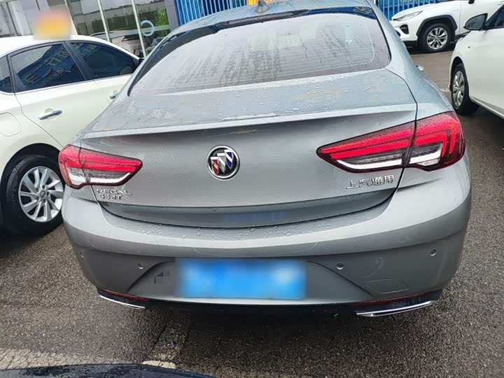 Zdjęcie 6 - Buick Regal