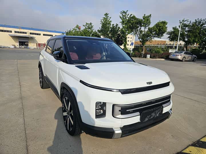 2025 Geely Icon