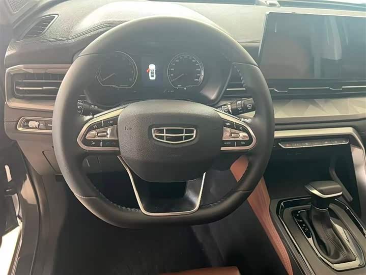 Geely Vision X6 2021 2021款 PRO 1.4T 自动尊贵型