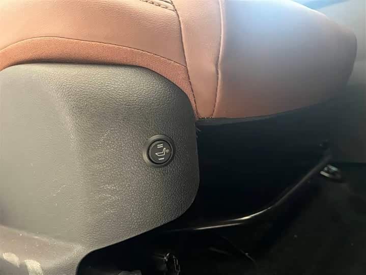 Geely Vision X6 2021 2021款 PRO 1.4T 自动尊贵型