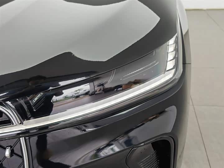 Lincoln Nautilus 2025 2025款 改款 2.0T 四驱尊逸版
