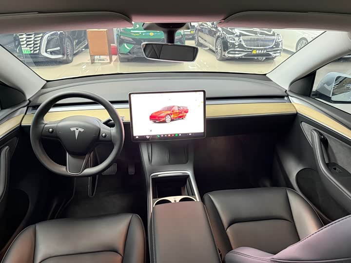 Фото 5 - Tesla Model Y