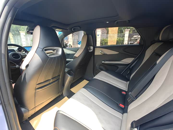 Фото 6 - BYD Dolphin