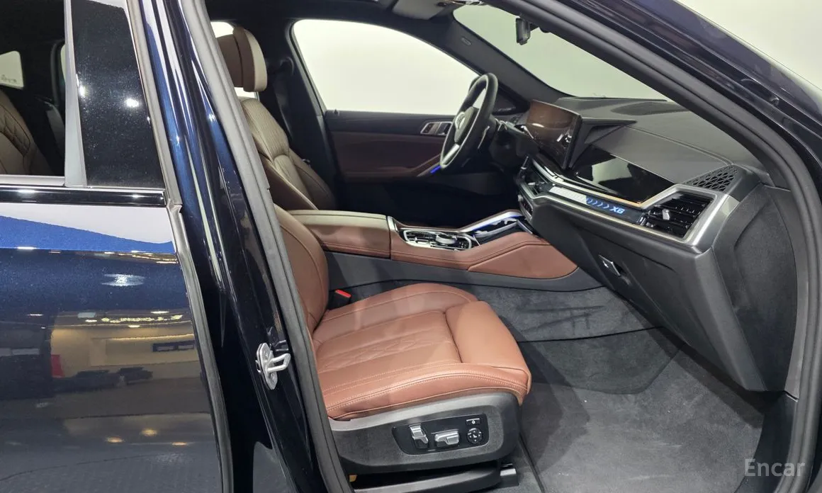 Photo 11 - BMW X6