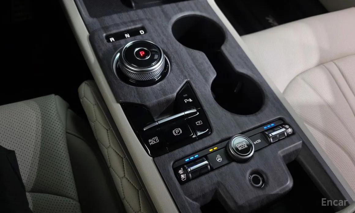 صورة 9 - Kia K5