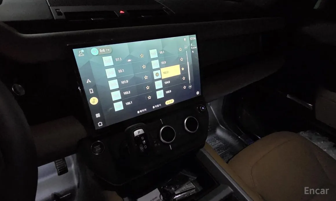 Land Rover Defender 2020 110 P400 X