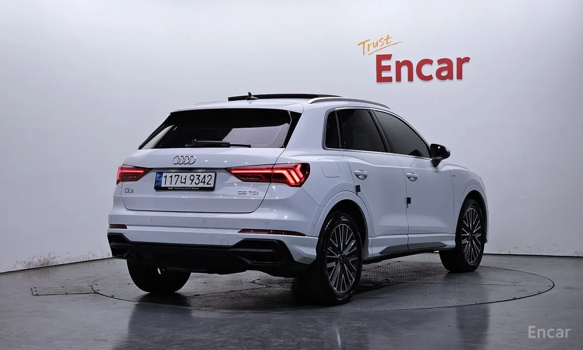 Audi Q3 2018 35 TDI Premium