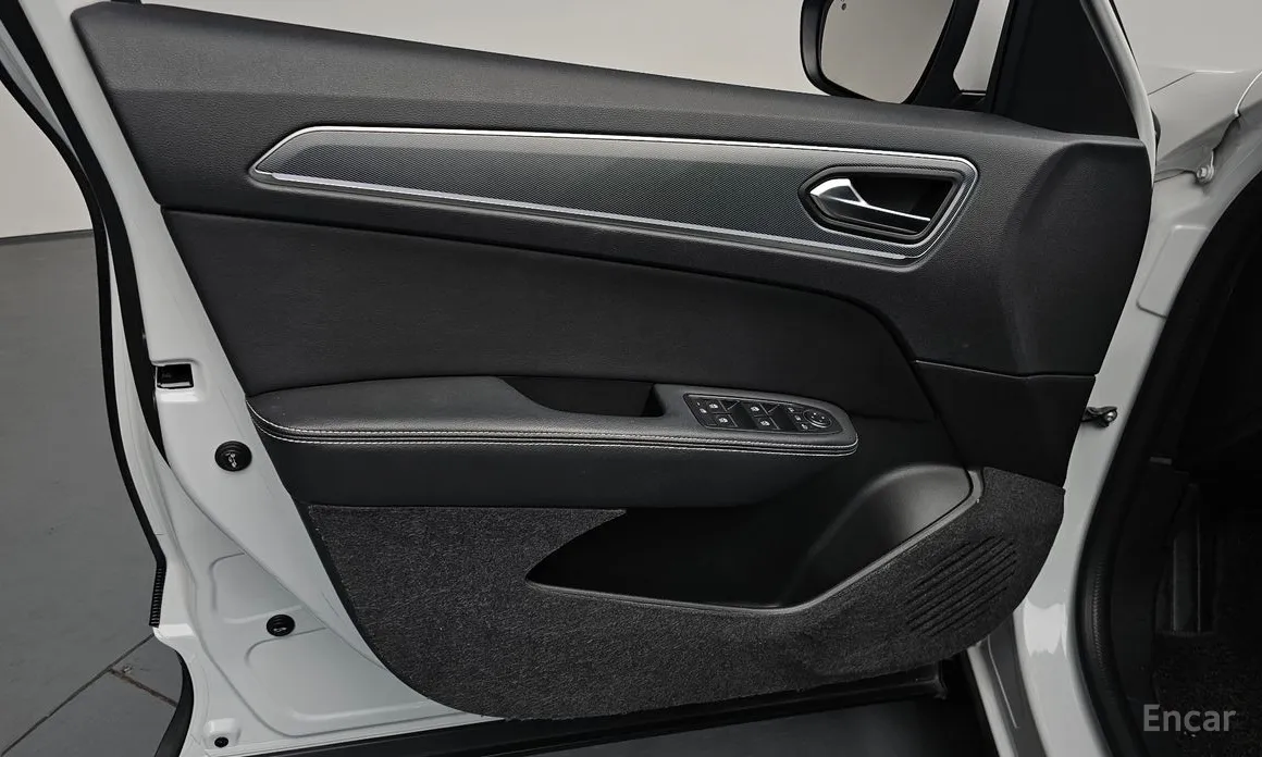 Фото 24 - Renault XM3