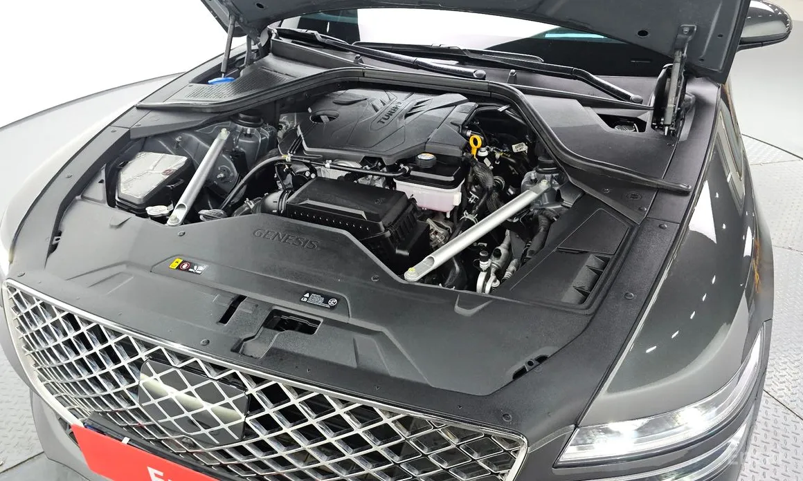Фото 6 - Genesis G80