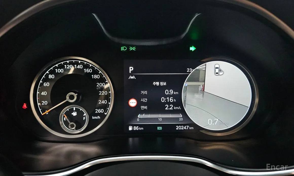 Фото 8 - Genesis G80