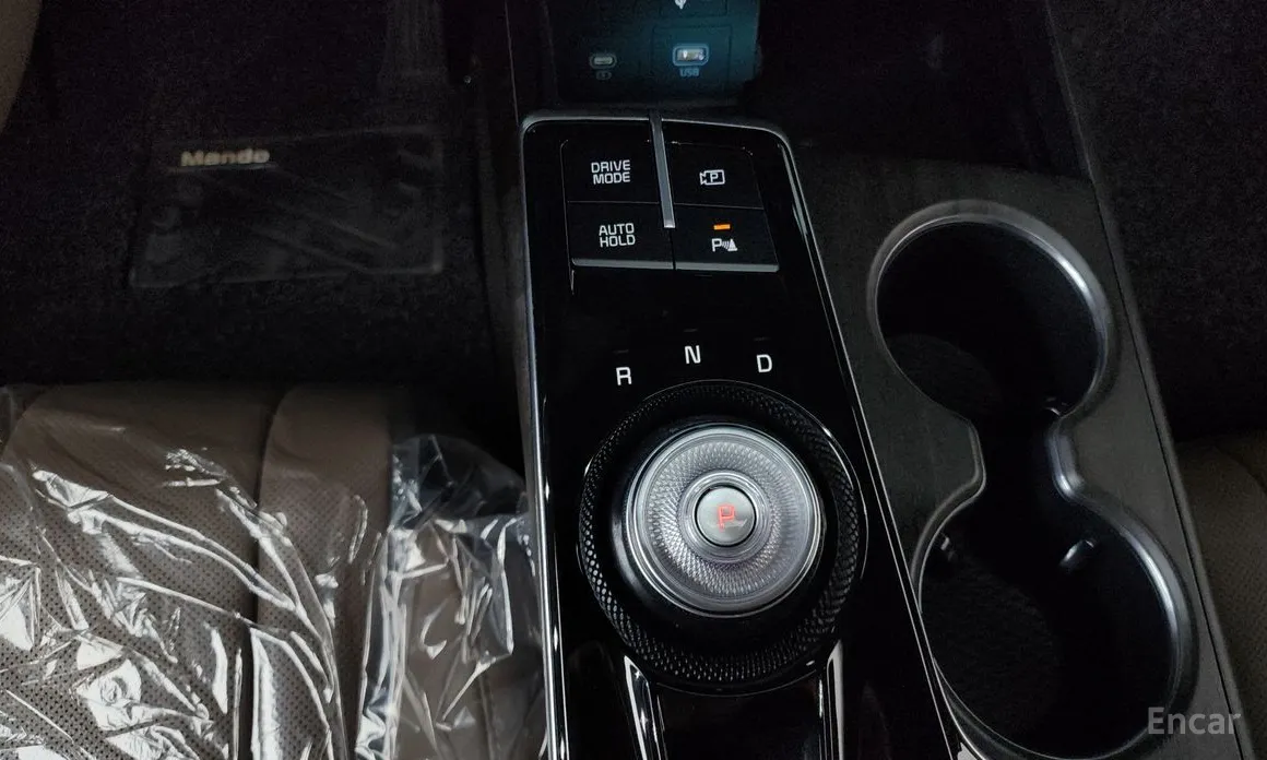 Photo 9 - Kia K8