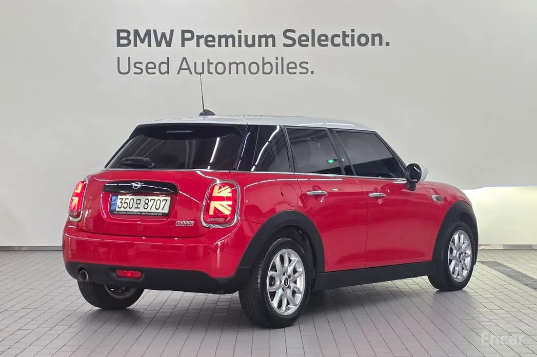 Фото 2 - Mini Cooper