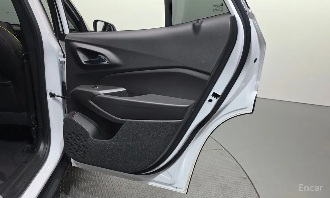 Фото 25 - Chevrolet Trax
