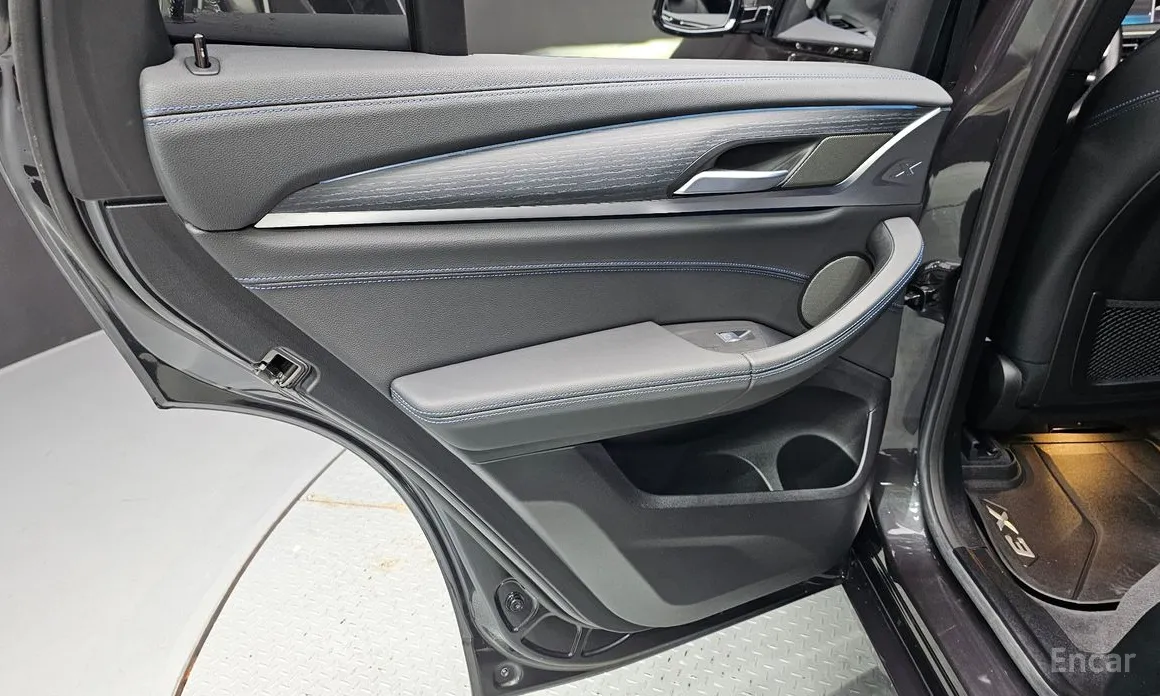 BMW iX3 2021 M Sports