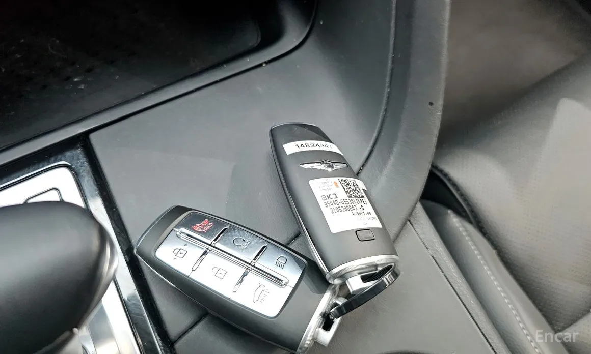 Photo 18 - Genesis G70