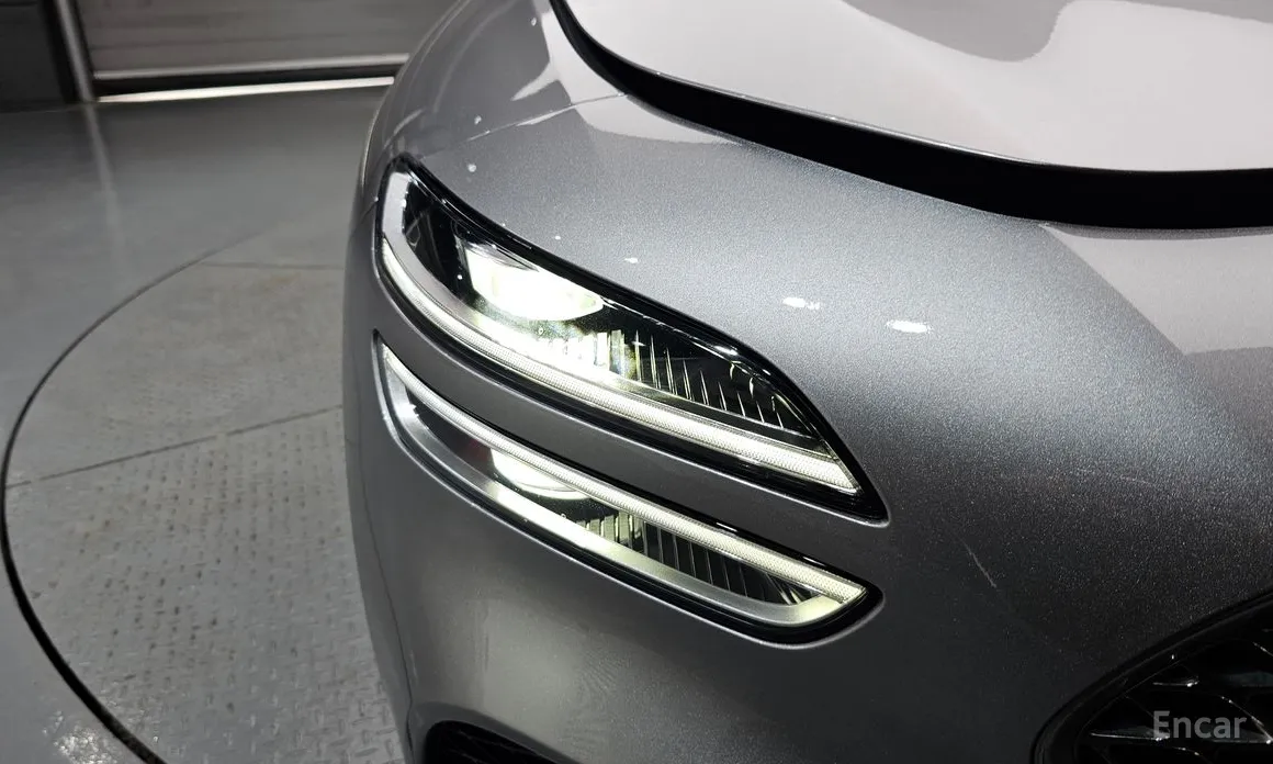 Photo 22 - Genesis G70