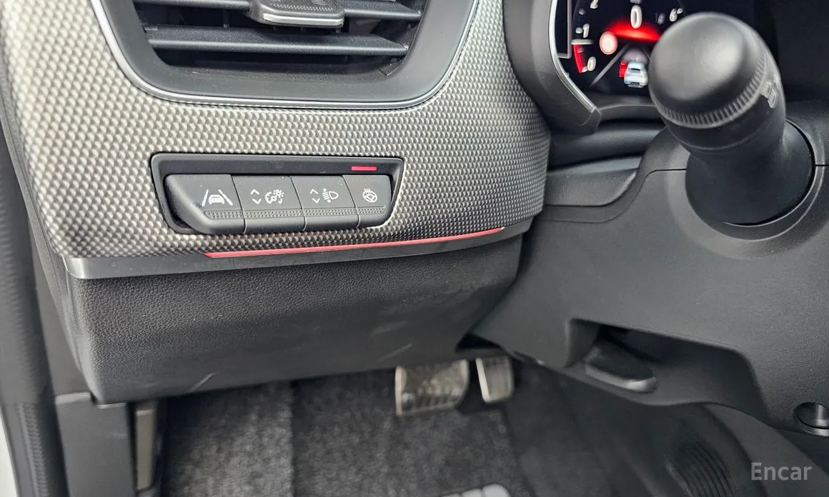 Фото 27 - Renault XM3