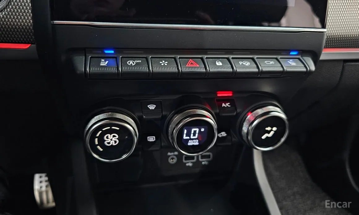 Фото 32 - Renault XM3
