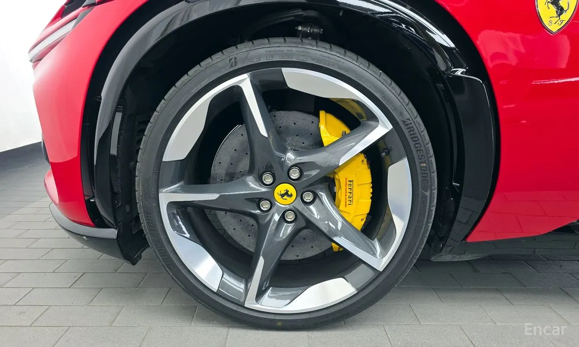 2022 Ferrari Purosangue