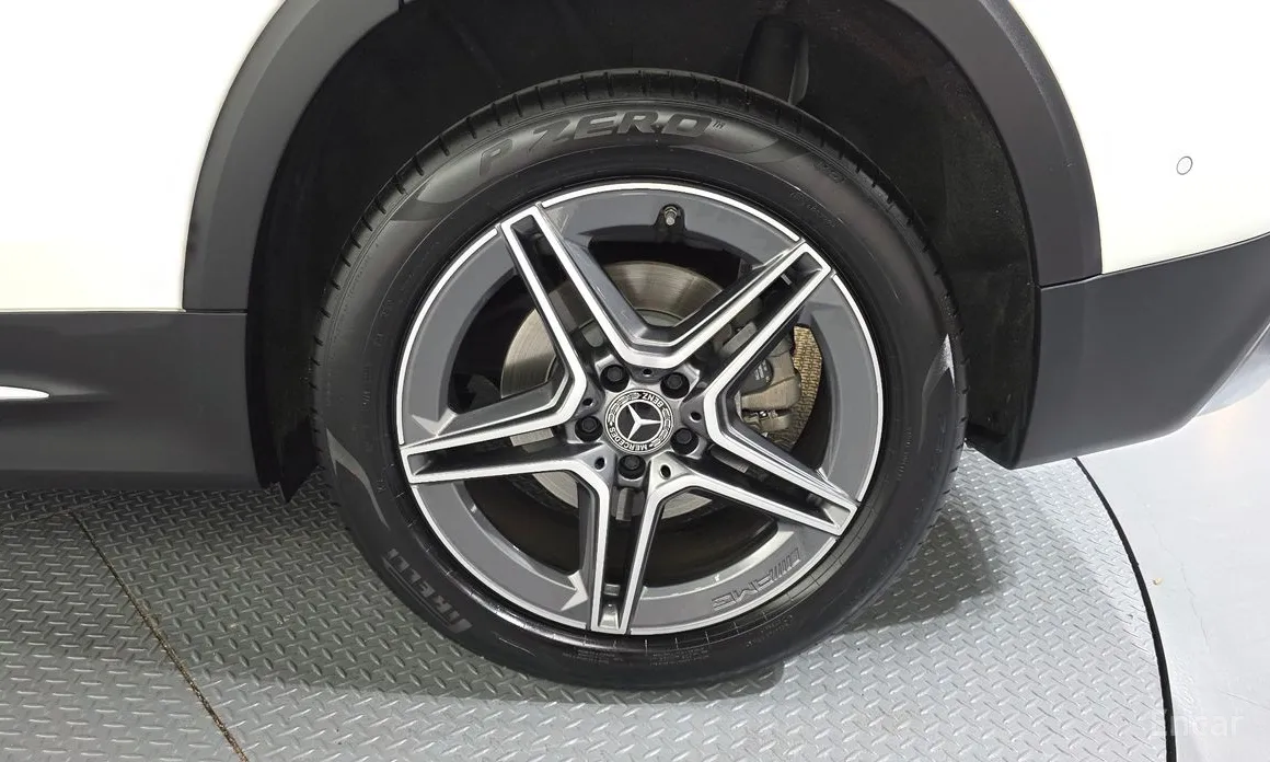 Mercedes-Benz GLB-Class 2020 GLB250 4MATIC