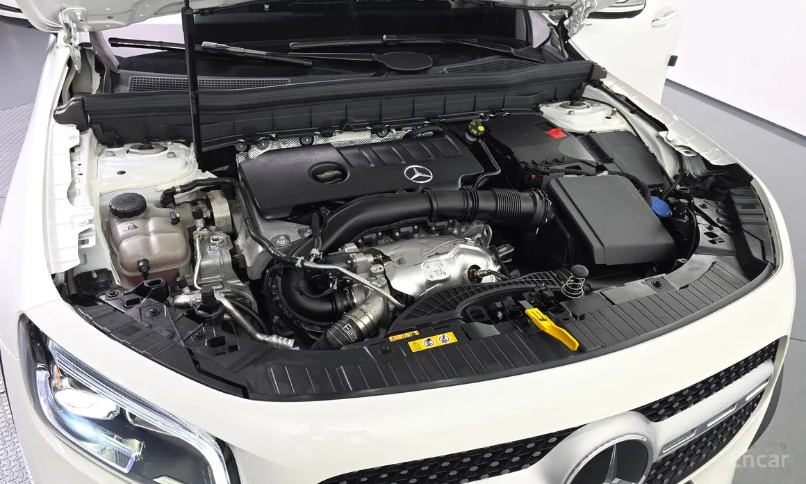Mercedes-Benz GLB-Class 2020 GLB250 4MATIC