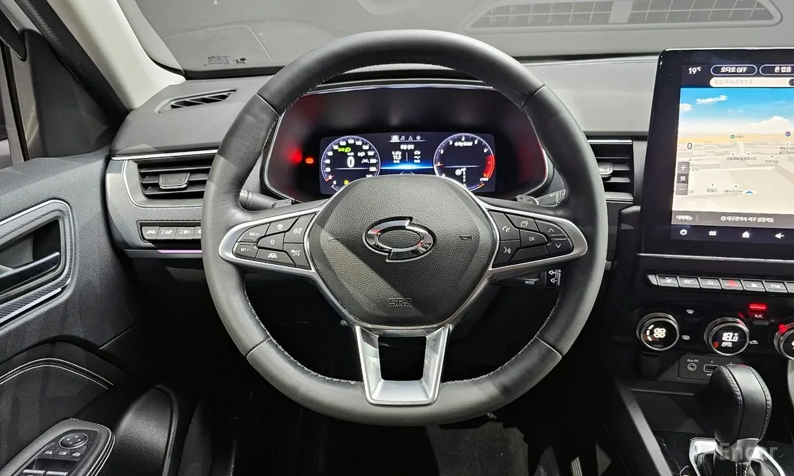 Photo 15 - Renault XM3