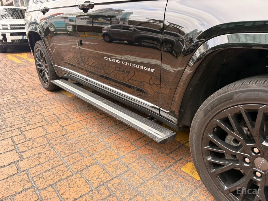 Jeep Cherokee 2021 L 3.6 Summit Reserve