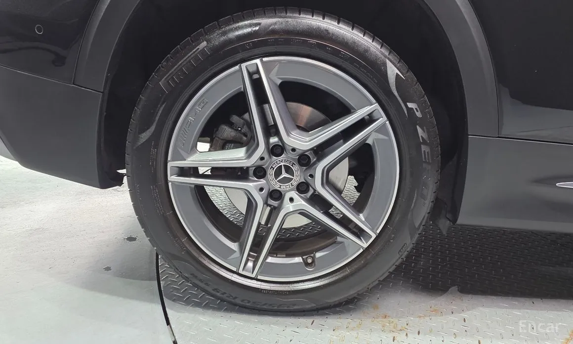 Mercedes-Benz GLB-Class 2020 GLB250 4MATIC