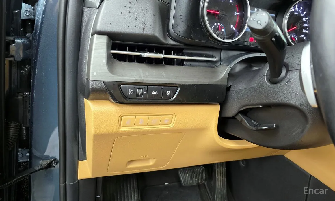 Zdjęcie 16 - Kia Carnival
